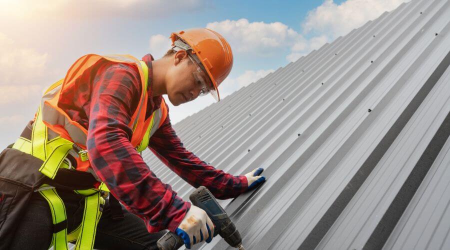 Professional gutter cleaning in Rushmore, MN